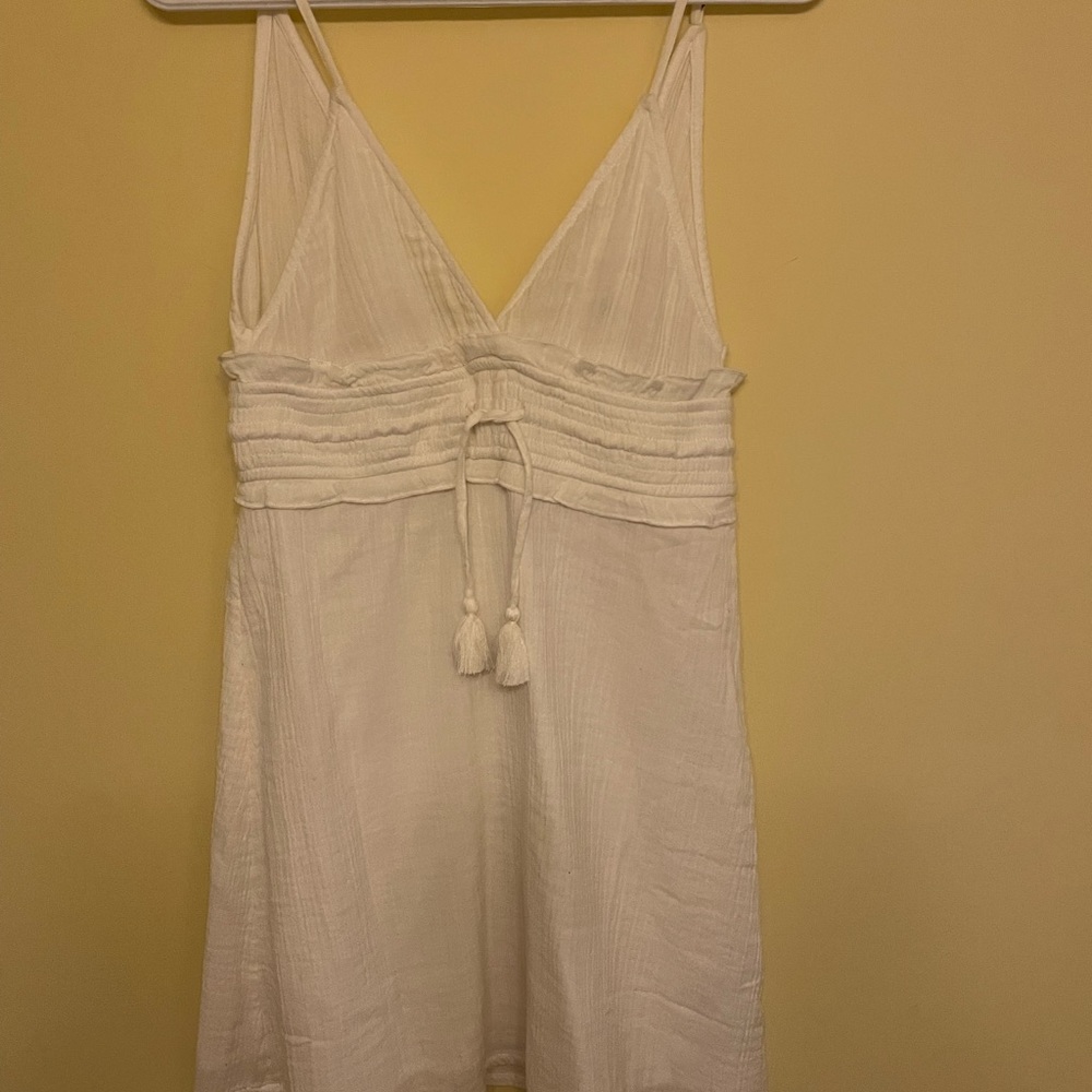 New With Tags white Roxy summer dress with waist tie string